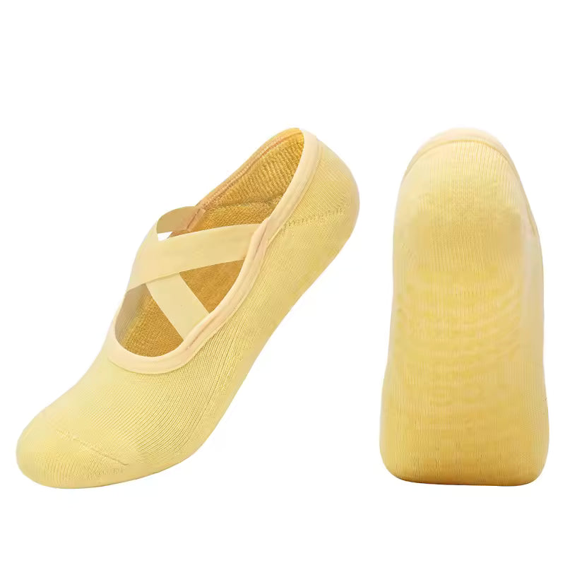 Women's Breathable Yoga Socks with Non-Slip Silicone Bands - Ideal for Pilates, Ballet Dance, Fitness, & Workout. Cotton Style.