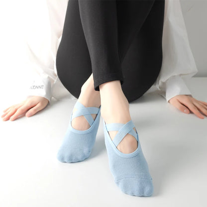 Women's Breathable Yoga Socks with Non-Slip Silicone Bands - Ideal for Pilates, Ballet Dance, Fitness, & Workout. Cotton Style.